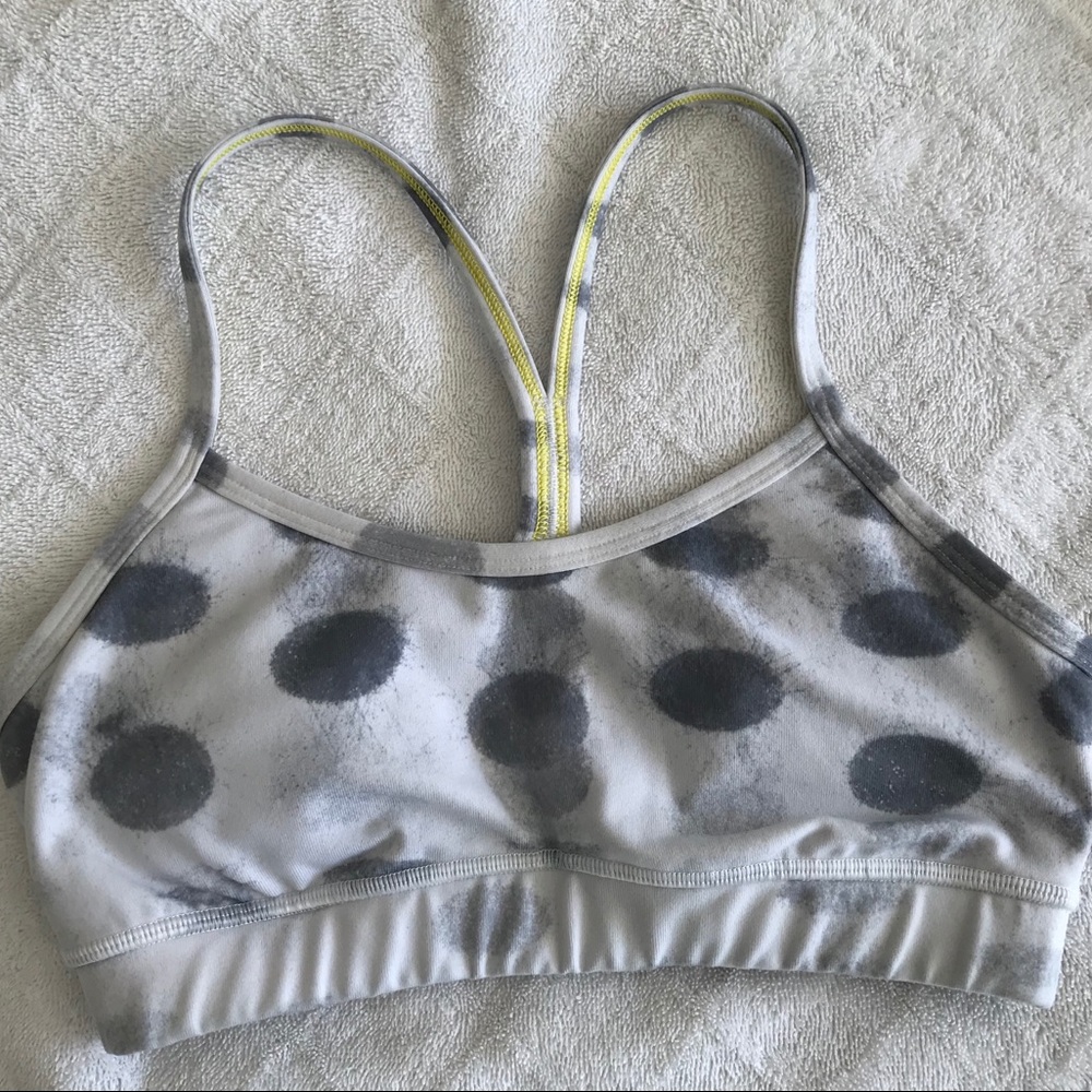 Flow Y Bra Nulu  size 4 feels like 2!